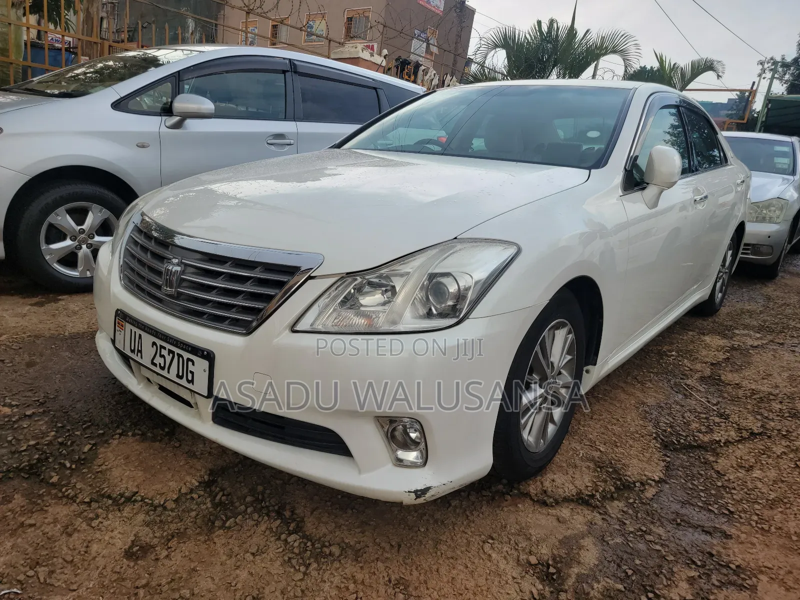 Toyota Crown 2016 White