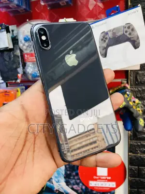 Apple iPhone X 64 GB Black