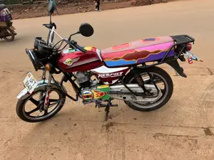Bajaj Boxer 100 2023 Red