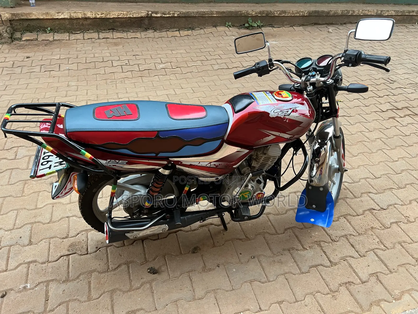 Bajaj CT 125X 2023 Red