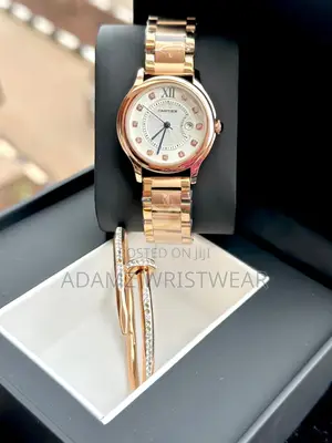 Cartier Ladies Watch With a Bracelet