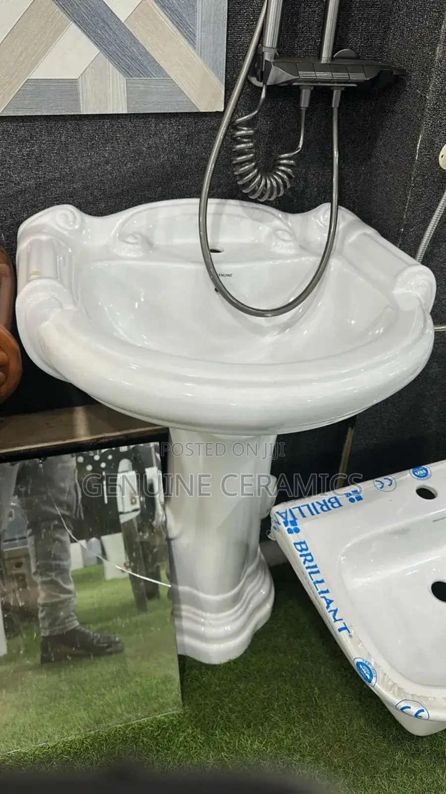 White Dinning Basin