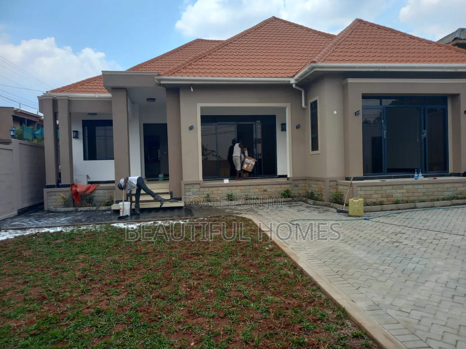 Furnished 4bdrm House in Kira, Central Division for sale
