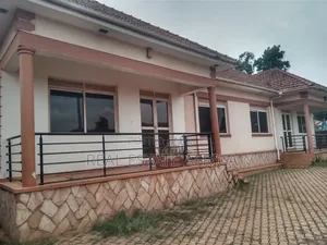 2bdrm Bungalow in Superman Broker, Kawempe for sale