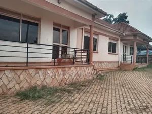 2bdrm Bungalow in Superman Broker, Kawempe for sale