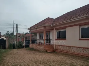 2bdrm Bungalow in Superman Broker, Kawempe for sale