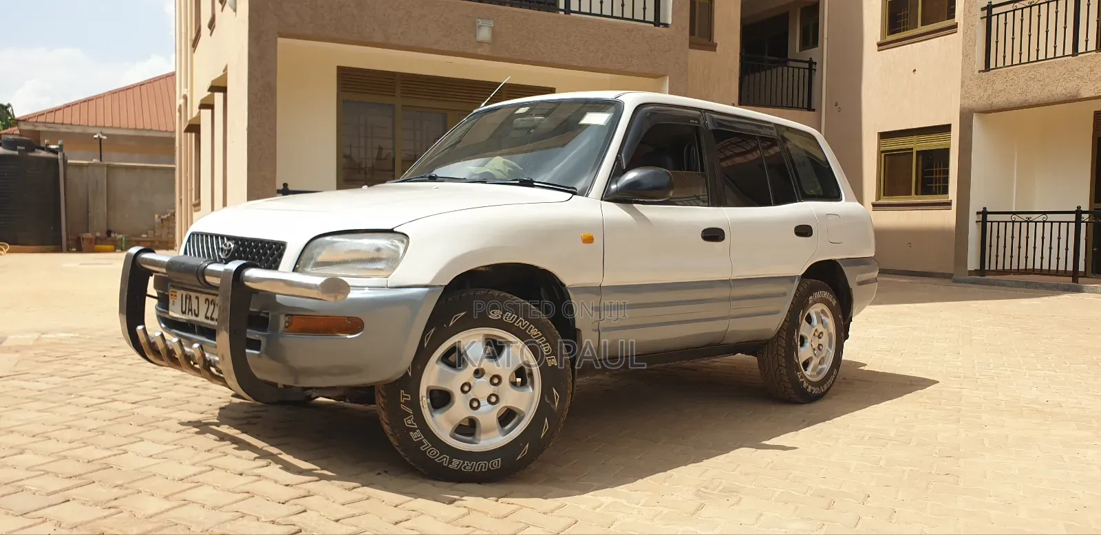 Toyota RAV4 Base 4x4 1997 Pearl