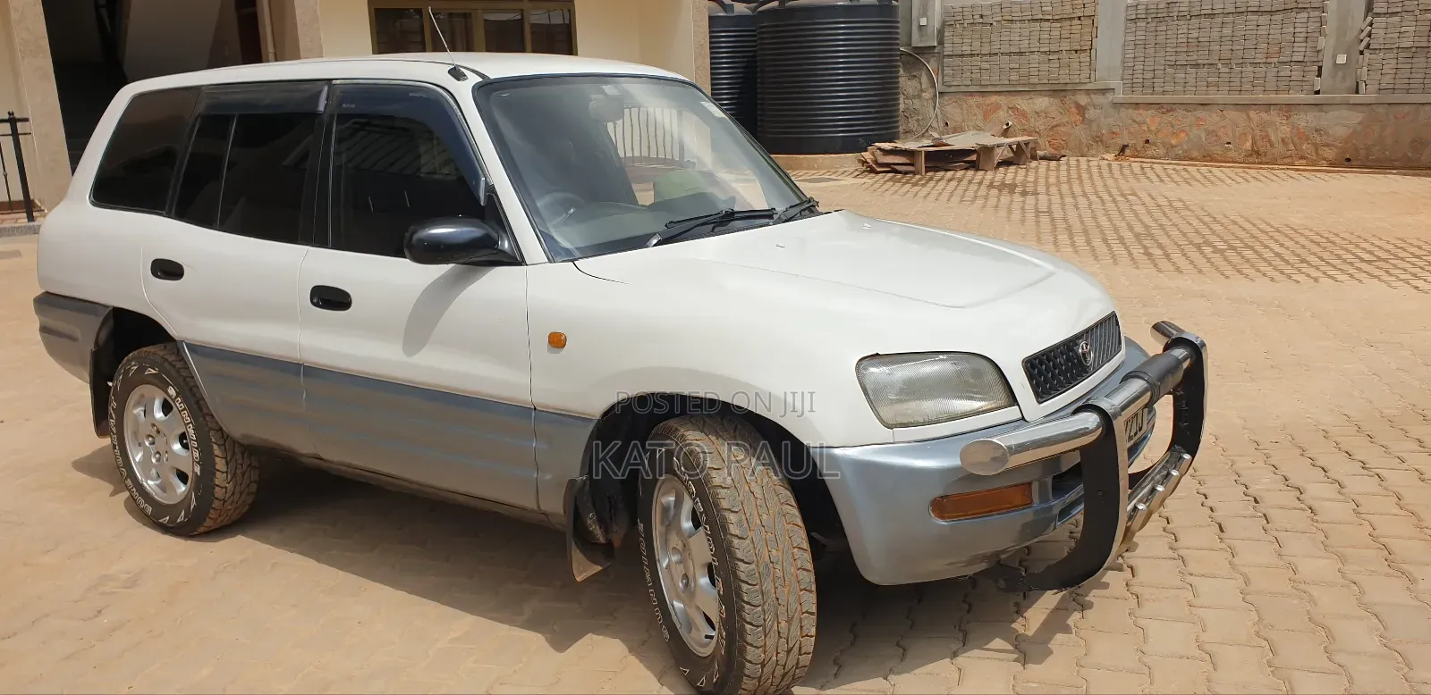 Toyota RAV4 Base 4x4 1997 Pearl