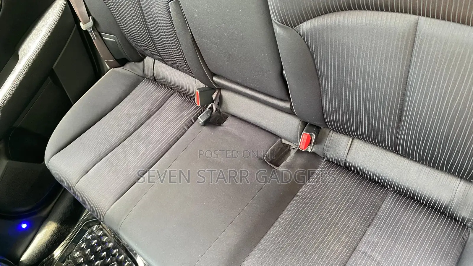 Subaru Legacy 2010 Silver