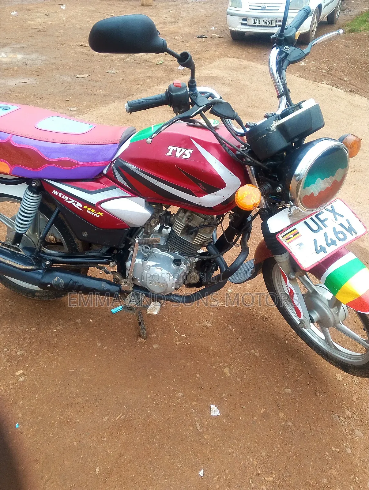 TVS HLX 125 2023 Red