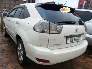 Toyota Harrier 2006 White