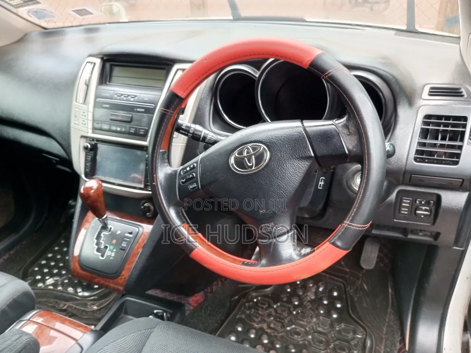 Toyota Harrier 2006 White