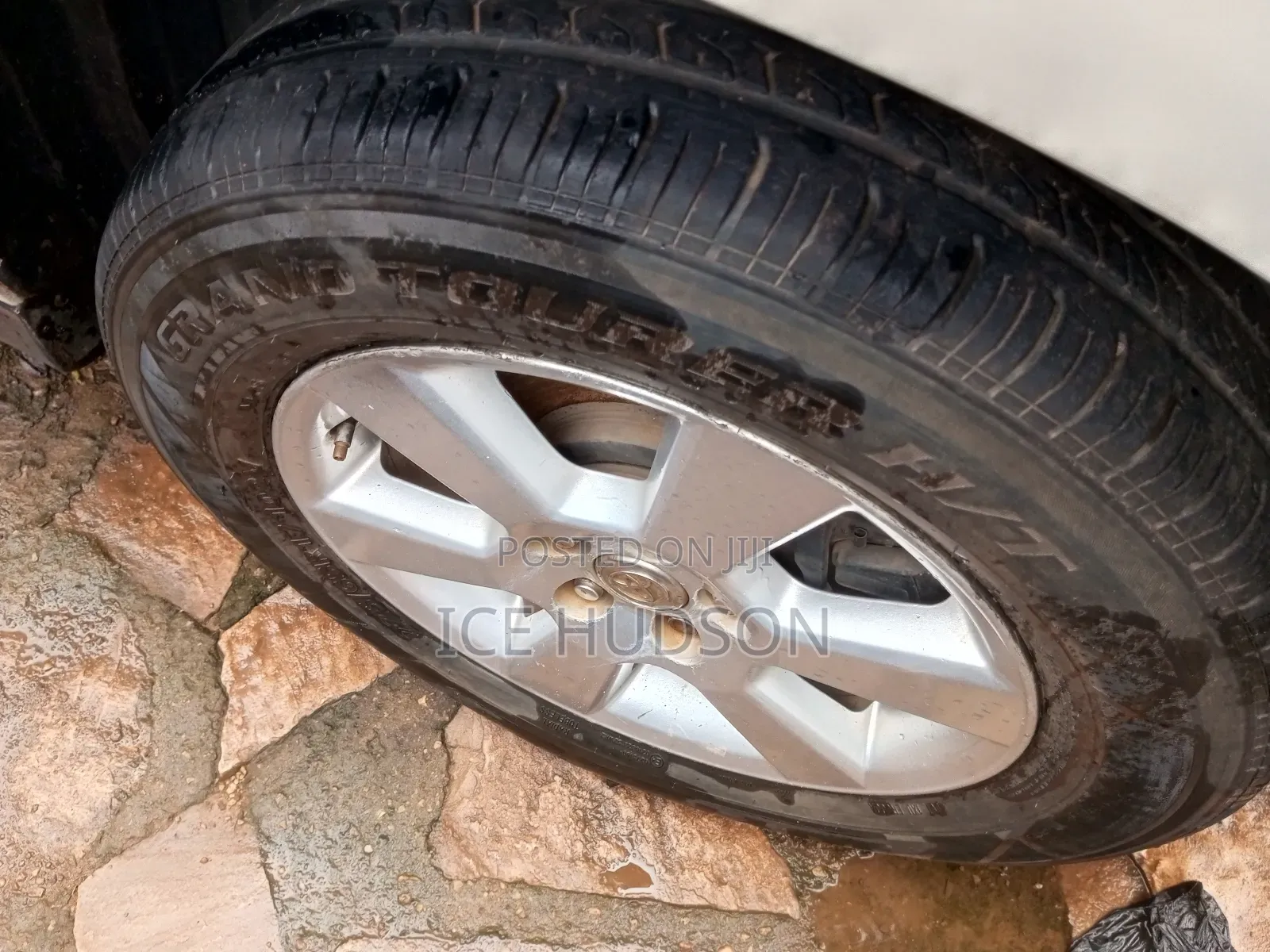 Toyota Harrier 2006 White