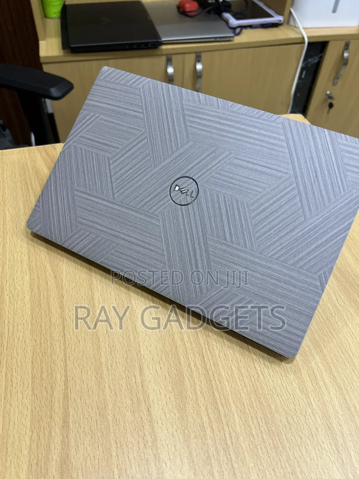 New Laptop Dell Latitude 7390 8GB Intel Core i7 SSD 256GB