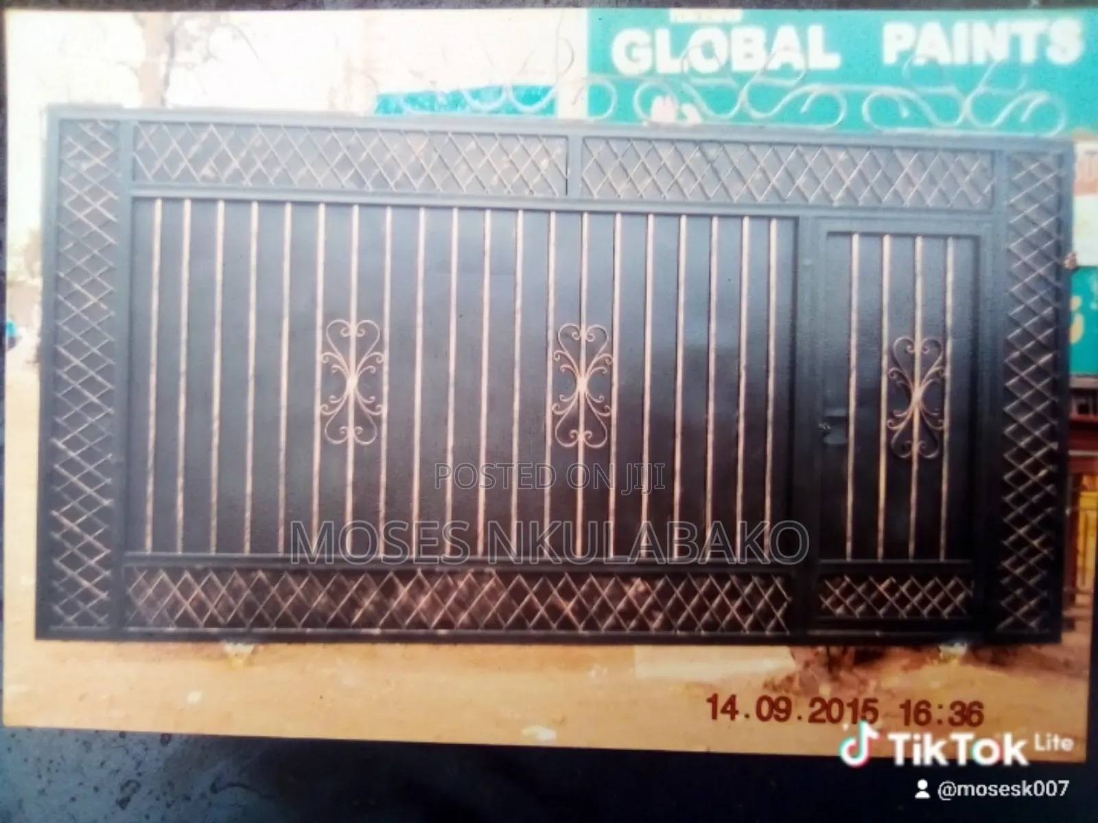 Metallic Gate