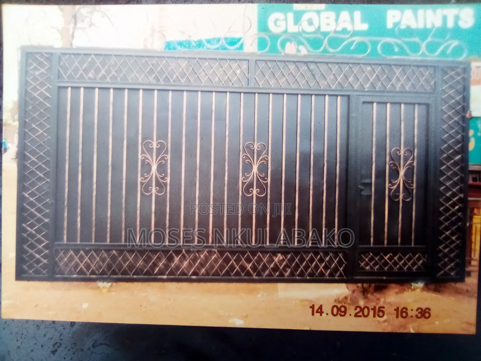 Metallic Gate