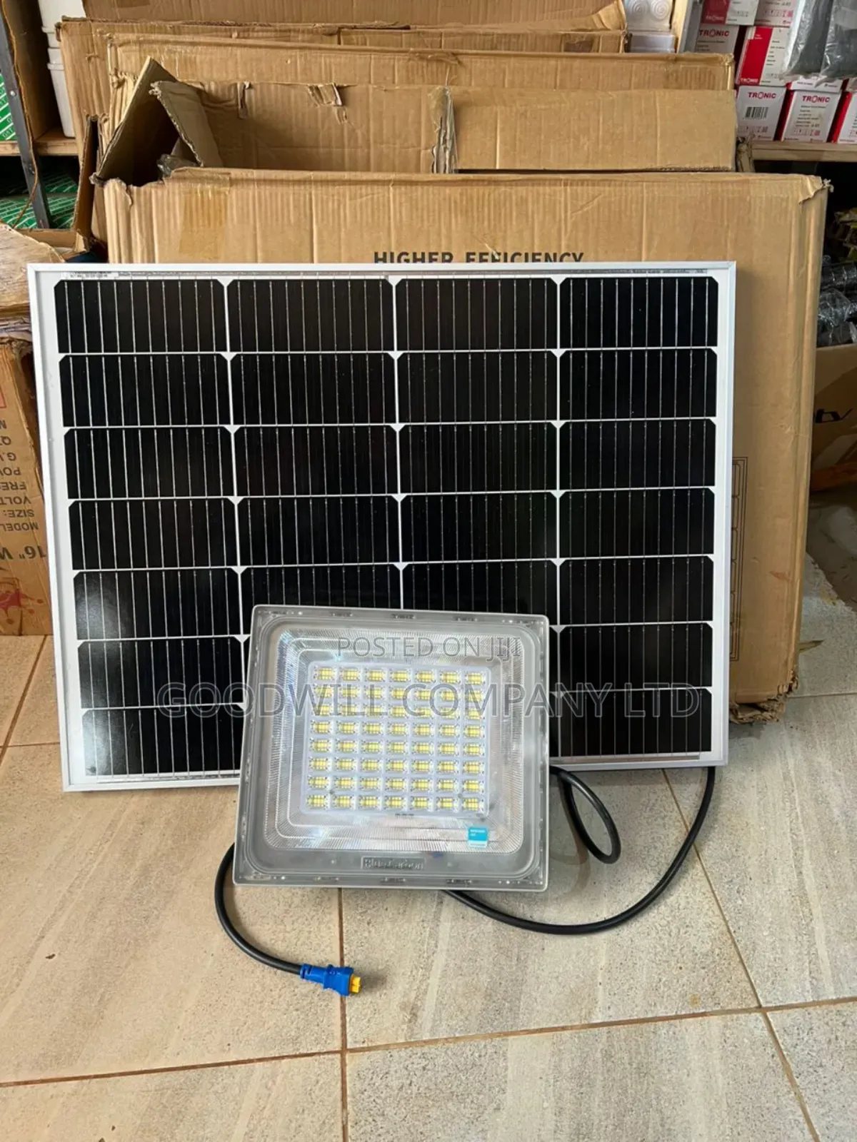 400w Blue Carbon Solar Flood Light