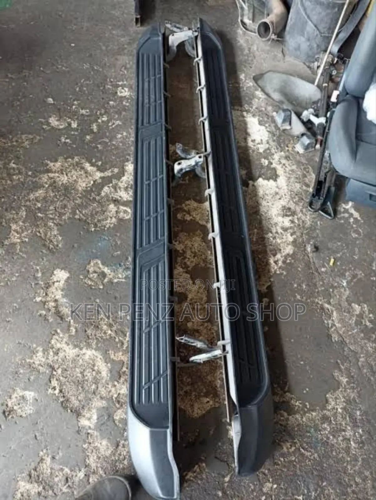 Hilux Revo Sidesteppers