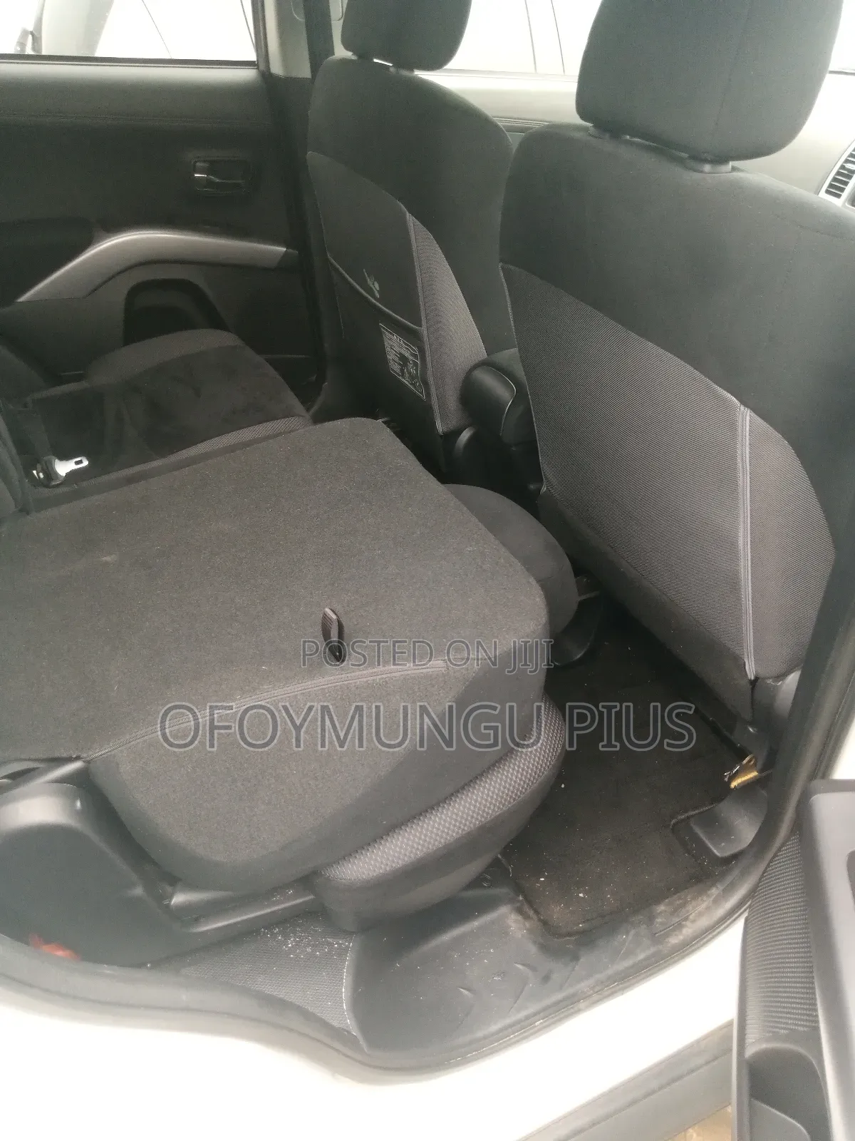 Mitsubishi Outlander 2011 White