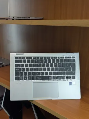 Laptop HP EliteBook 1030 16GB Intel Core i5 SSD 256GB