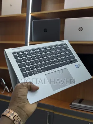 Laptop HP EliteBook 1030 16GB Intel Core i5 SSD 256GB