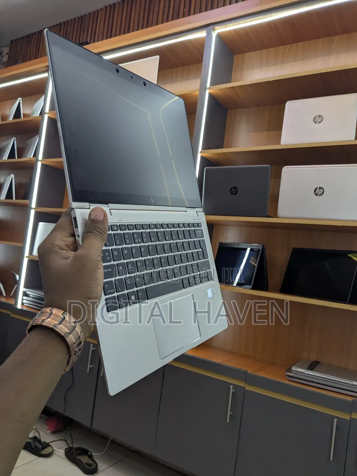 Laptop HP EliteBook 1030 16GB Intel Core i5 SSD 256GB