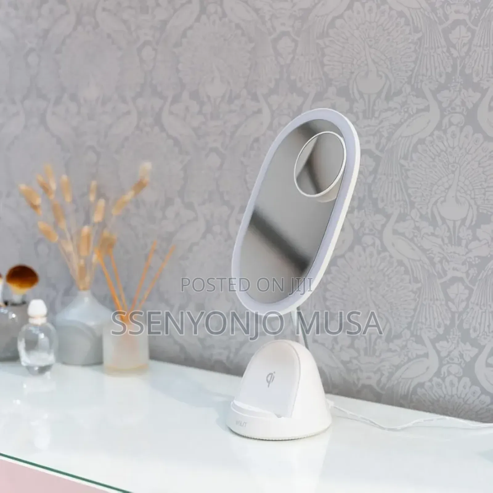 Led Makeup Mirror With Wireless Phone Charging – Dimmable Touch Light
