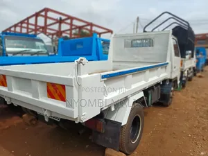 Isuzu Four Light Tipper
