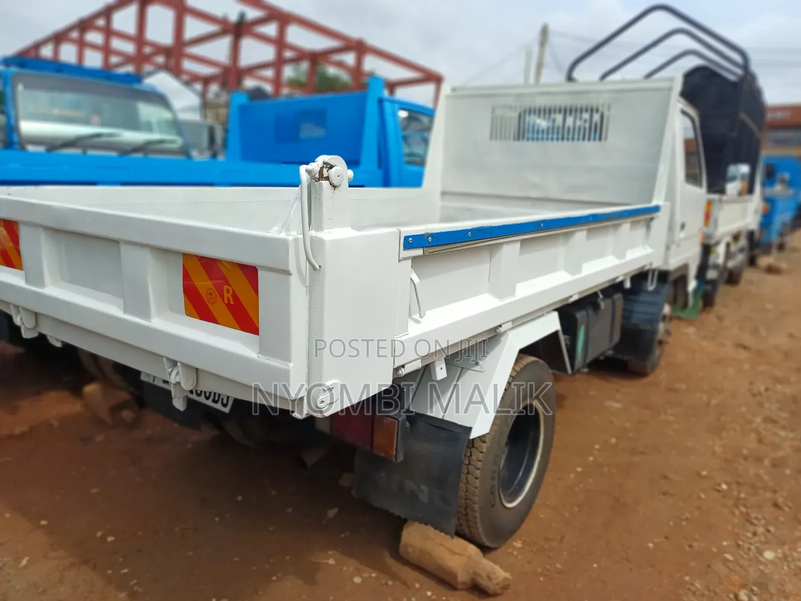 Isuzu Four Light Tipper