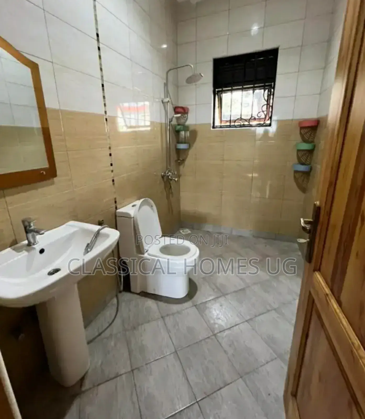 2bdrm Apartment in Kisaasi Bahai Road, Central Division for rent