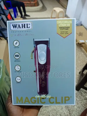 Wahl Professional 5 Star Series Cordless Magic Clip Hair Clipper.