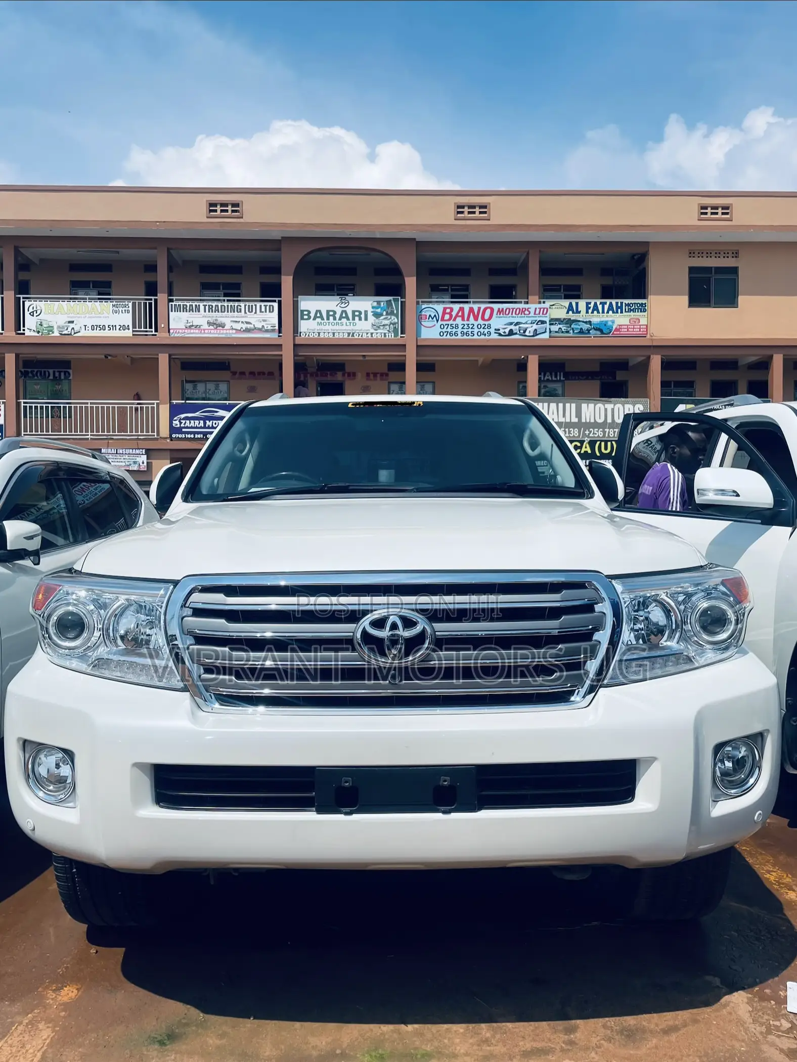 Toyota Land Cruiser 4.6 V8 ZX 2015 White