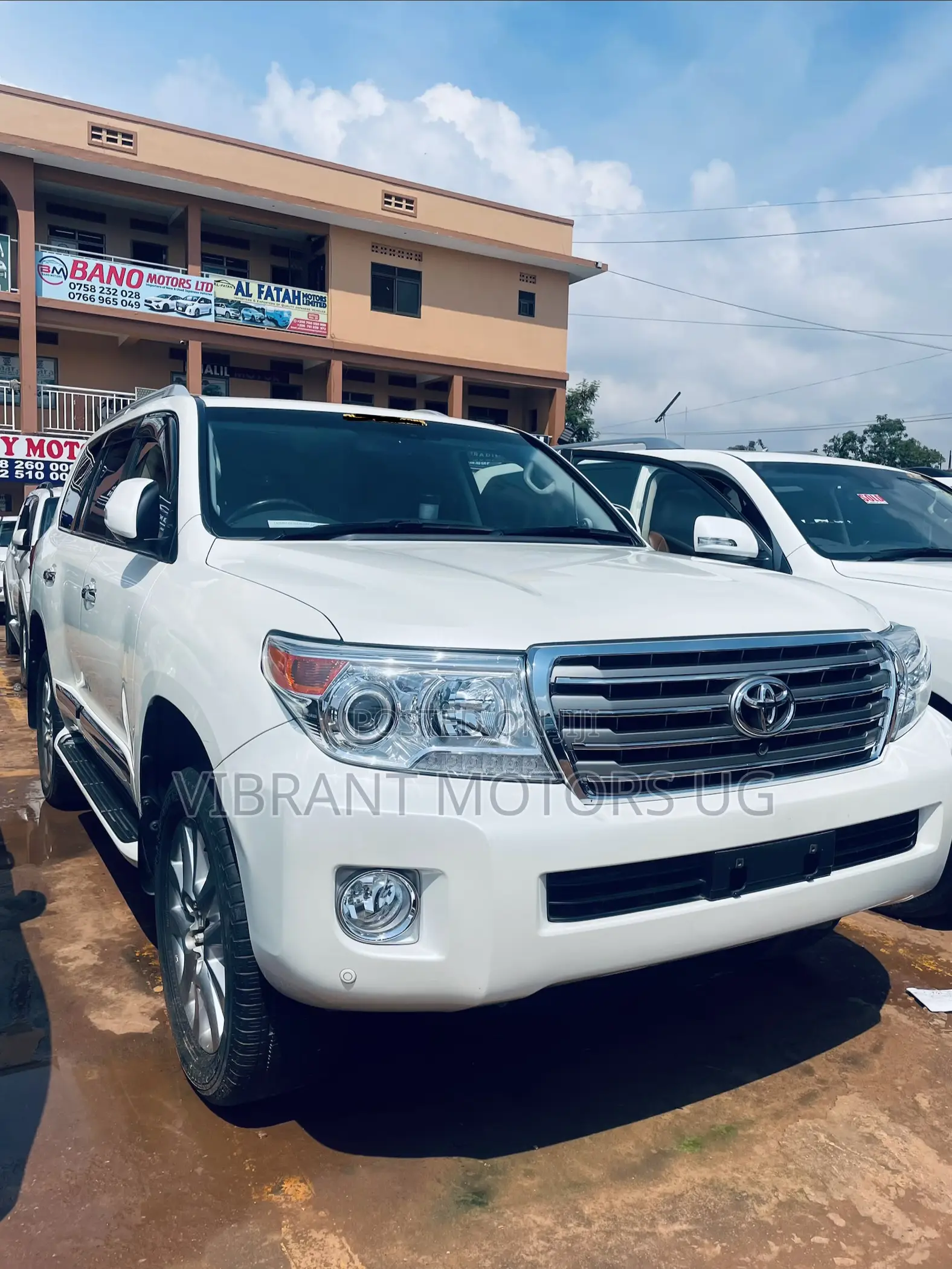 Toyota Land Cruiser 4.6 V8 ZX 2015 White