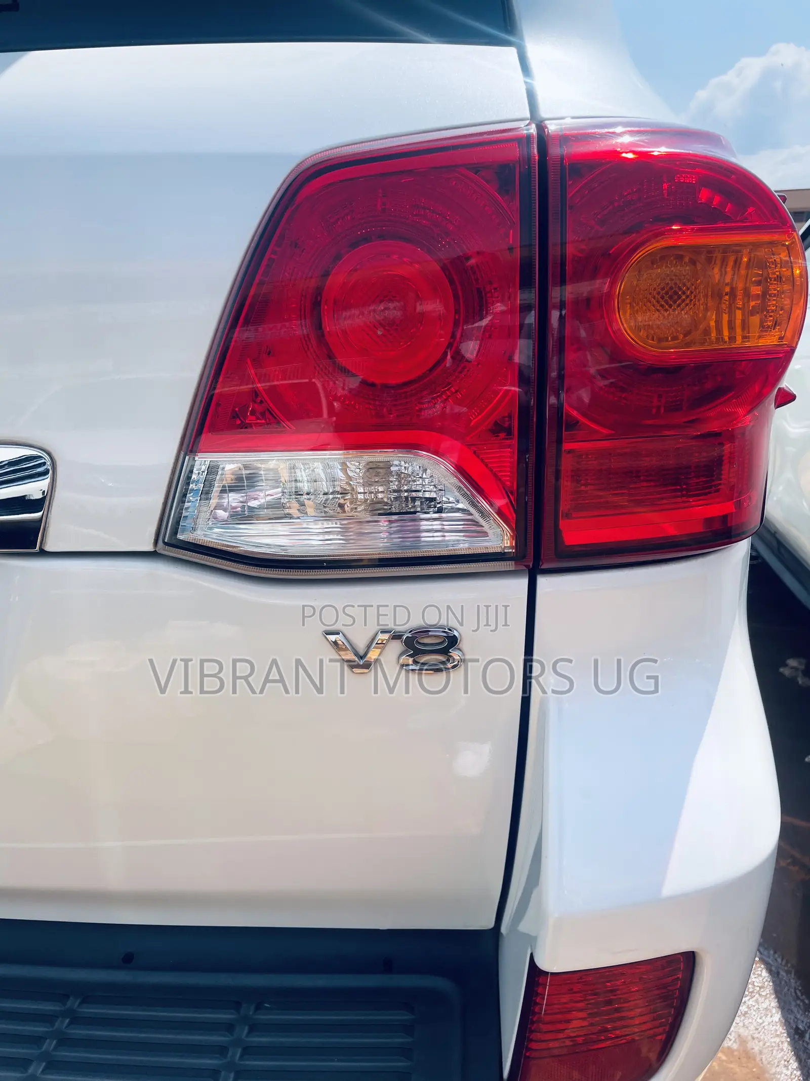 Toyota Land Cruiser 4.6 V8 ZX 2015 White