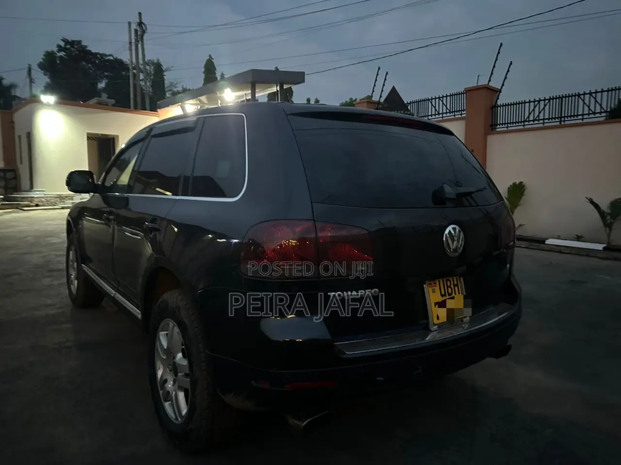 Volkswagen Touareg VR6 FSI 2010 Black