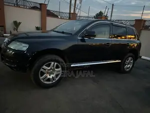 Volkswagen Touareg VR6 FSI 2010 Black