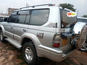 Toyota Land Cruiser Prado 2002 Silver
