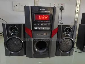 Multimedia Speaker System, Model 8032/Digital Display Woofer