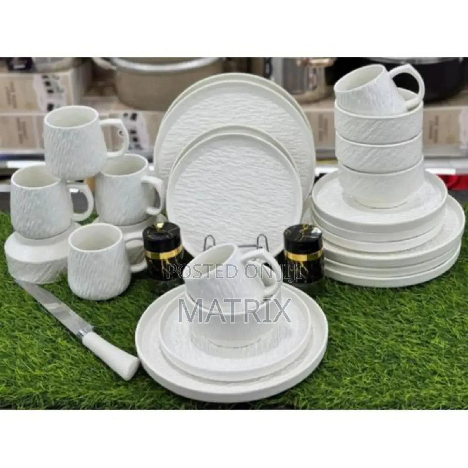 Dinner Set of 24pcs of 6 Dinner Plates,6 Side Plates, 6 Bowls, 6 Cups
