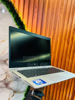 Laptop HP EliteBook 830 G5 8GB Intel Core i5 SSD 256GB