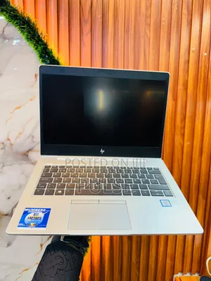 Laptop HP EliteBook 830 G5 8GB Intel Core i5 SSD 256GB