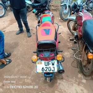TVS HLX 125 2026 Red