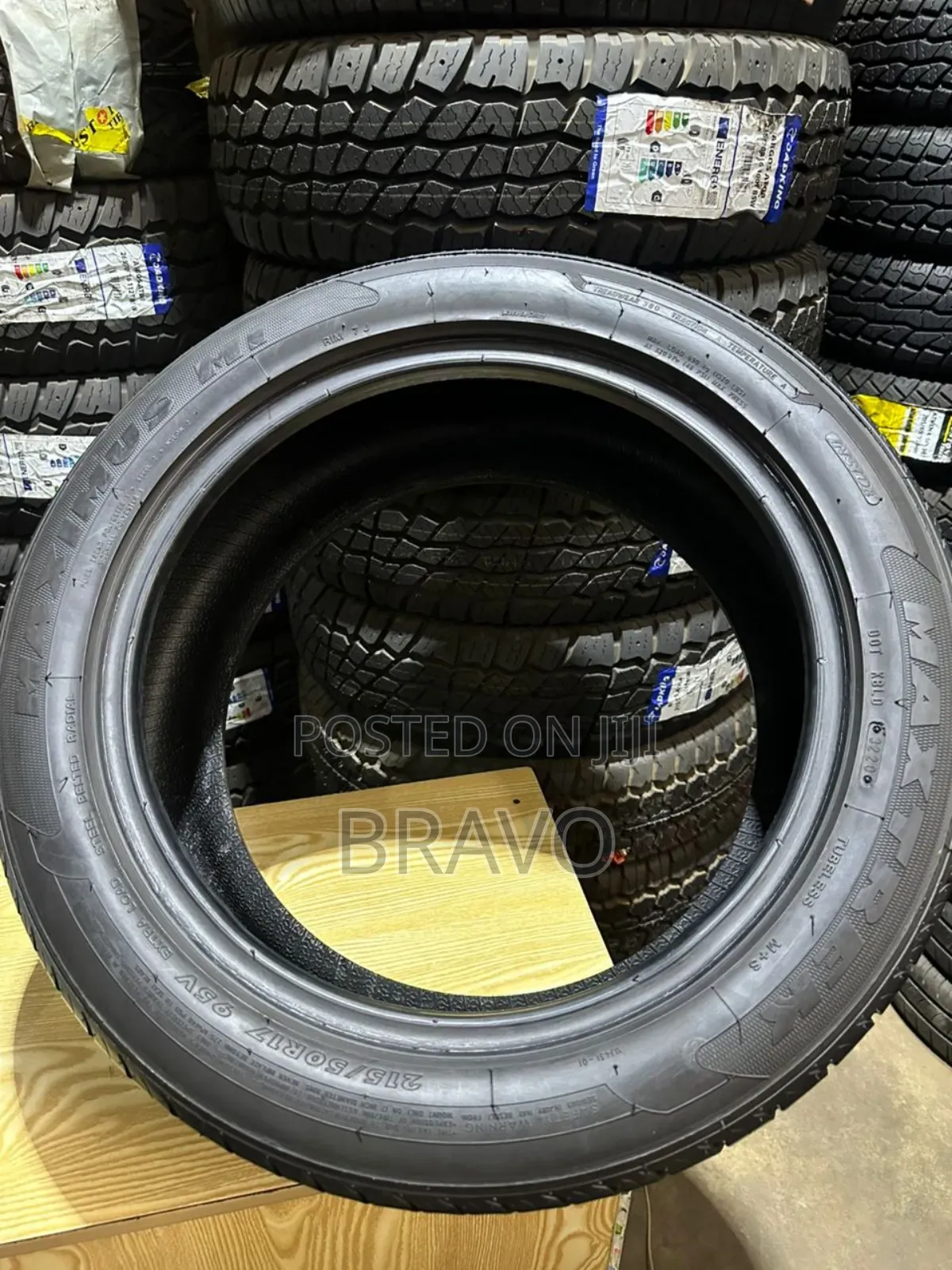 225/50r17 Tyres in Good Condition.