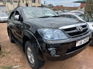 Toyota Fortuner 2008 Black