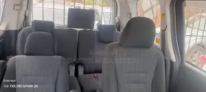 Toyota Noah 2.0 143hp FWD (8 Seater) 2012 Silver