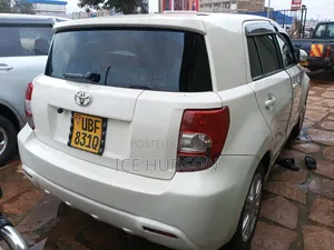 Toyota IST 2008 White
