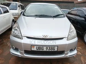 Toyota Wish 2006 Silver