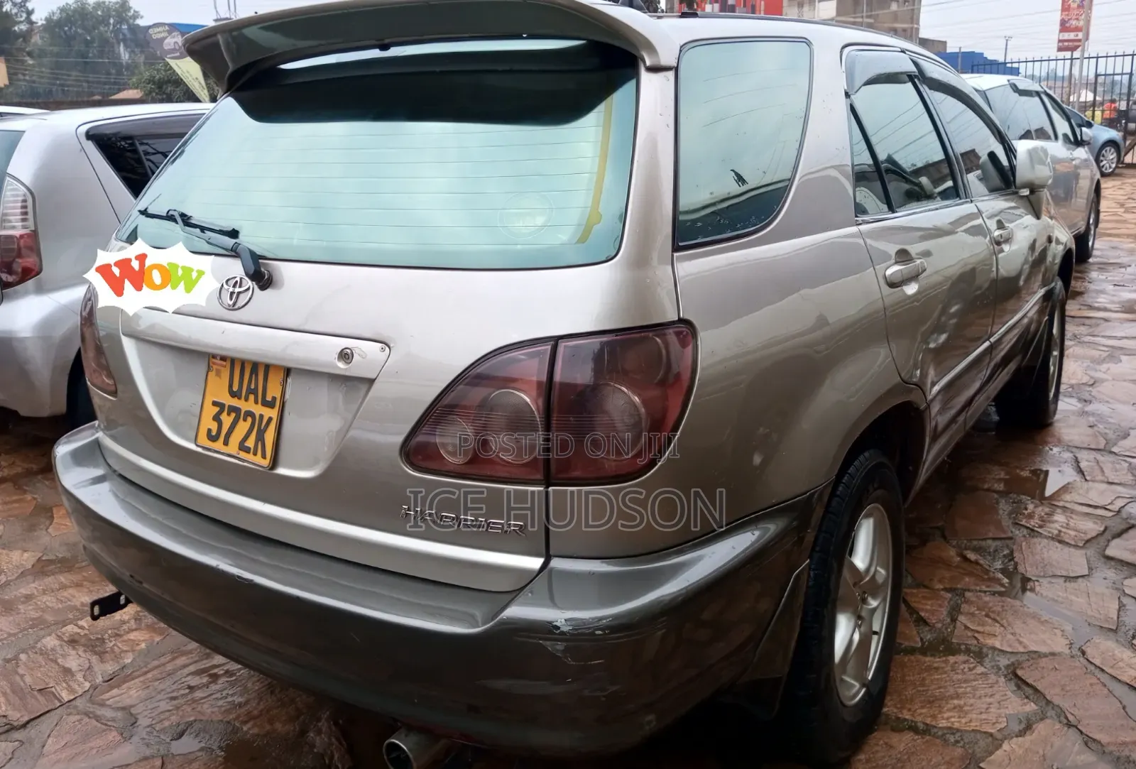 Toyota Harrier 2001 Gold