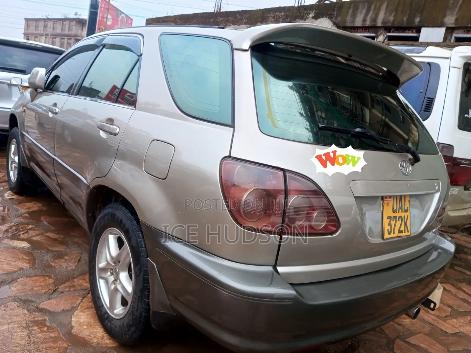 Toyota Harrier 2001 Gold
