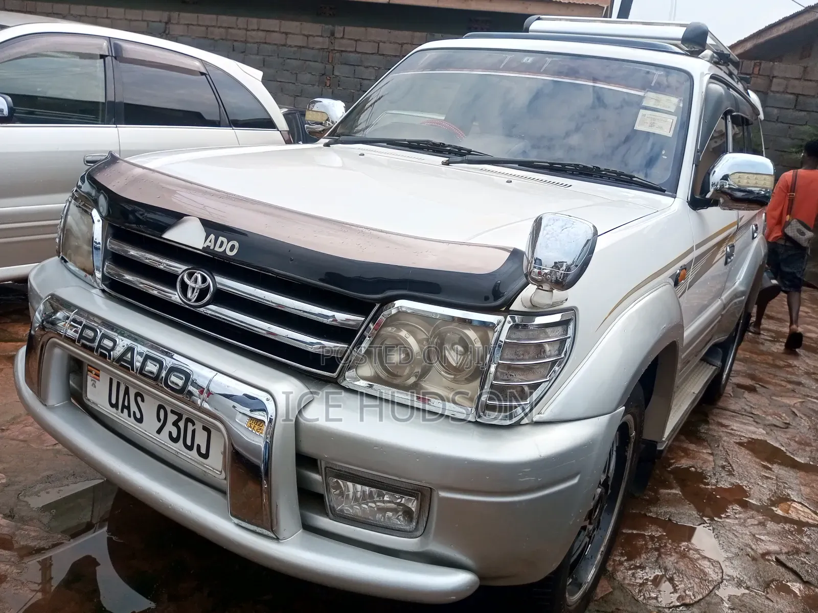 Toyota Land Cruiser Prado 2002 White